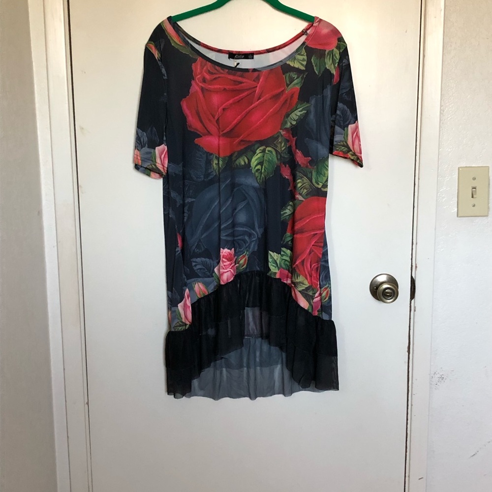 Decent red and black